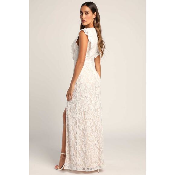 Lulus This Moment in Time White Lace Ruffled Maxi Dress Size Medium NWT NEW - Picture 2 of 11